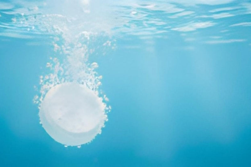 Clear pool water supported by FinWhale adaptive chlorine dosing